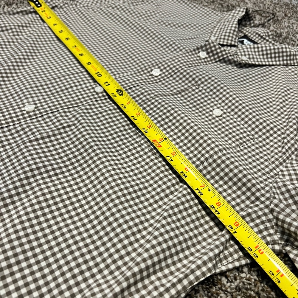 Men’s Mountain Khakis Brown/Tan Checkered Button-Down Long Sleeve Shirt - Picture 9 of 13